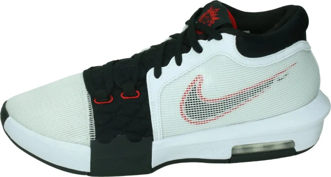 Nike LeBron Witness 8 Basketbalschoenen - Maat 42 - Wit