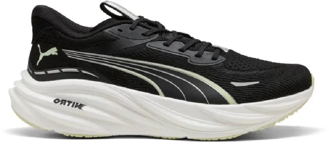 PUMA Magnify Nitro 3 Heren Sportschoen - 43 - Zwart/Apple