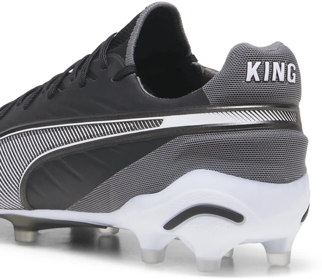 PUMA Low King Ultimate FG/AG Voetbalschoenen - 45 - Zwart/Wit/Grijs