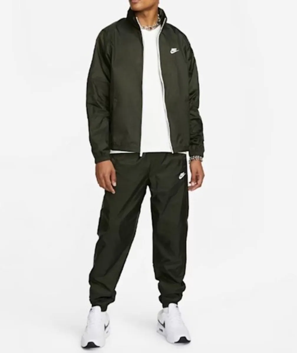 Nike Sportswear Club Trainingspak DR3337-355 - XS - Donker Groen