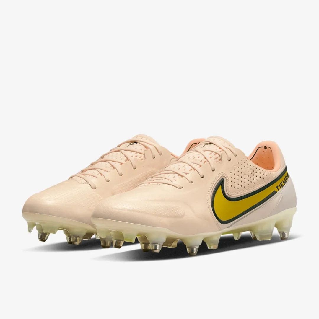 Nike Legend Life 9 Elite SG Voetbalschoen - Metal Noppen - Maat 40 - Guava/Rosé