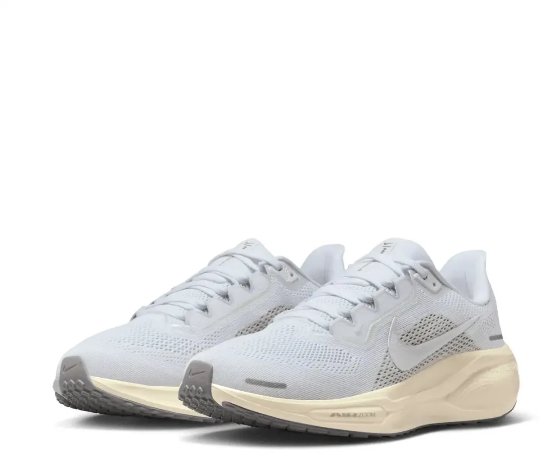 Nike Pegasus 41 ESS Hardloopschoenen IO9914-100 - Maat 39