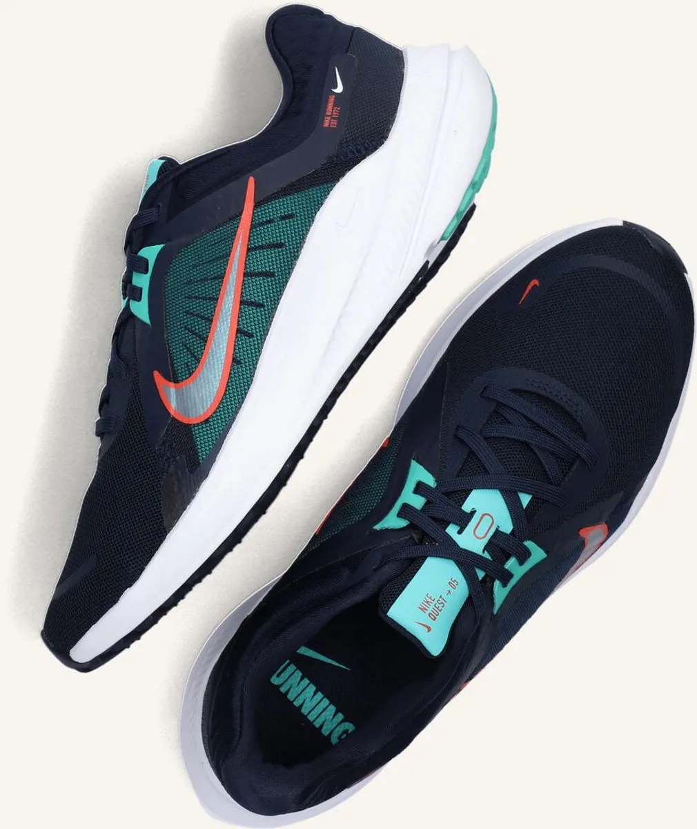 Nike Quest 5 Hardloopschoenen - Blauw/Wit - Maat 38.5