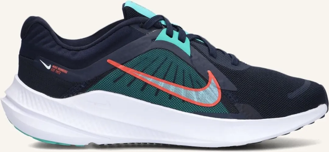 Nike Quest 5 Hardloopschoenen