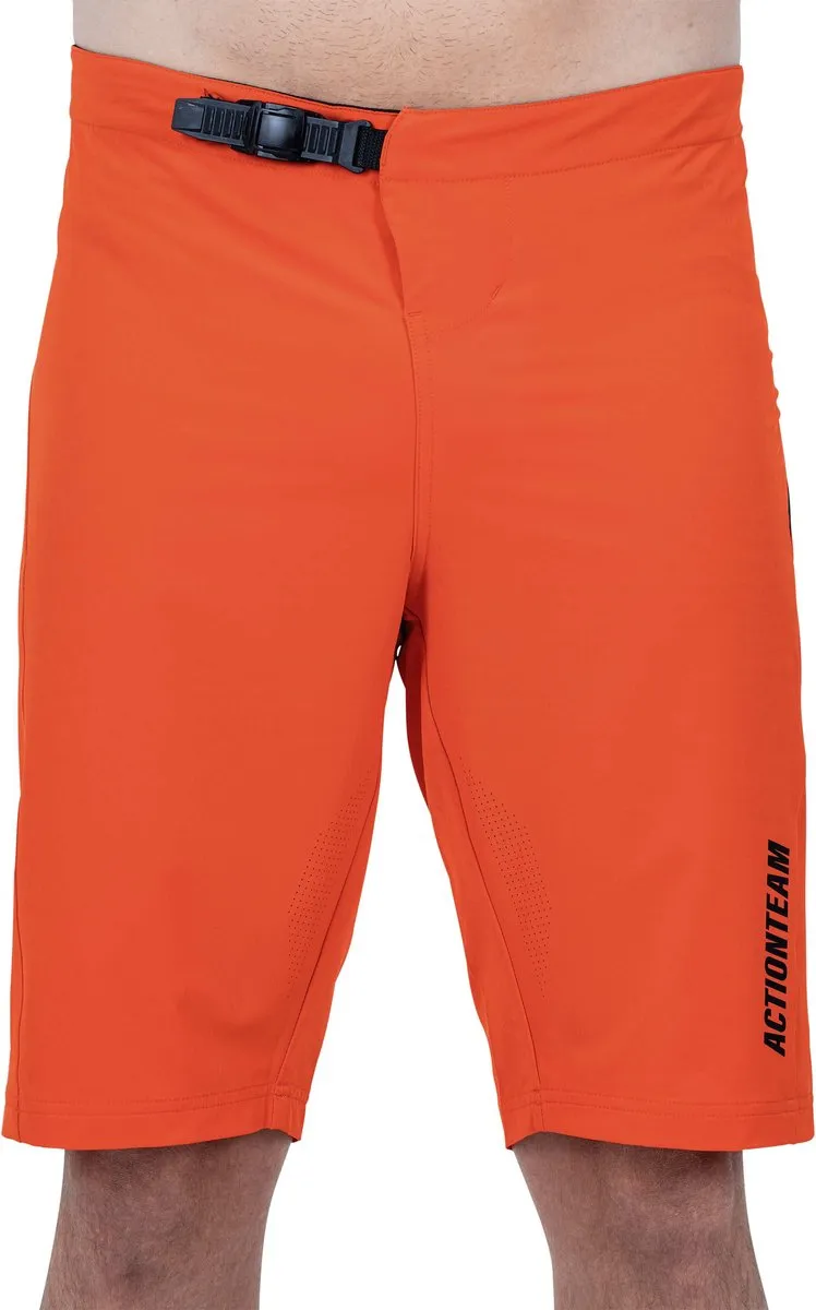 Cube Edge Lightweight Baggy Shorts L
