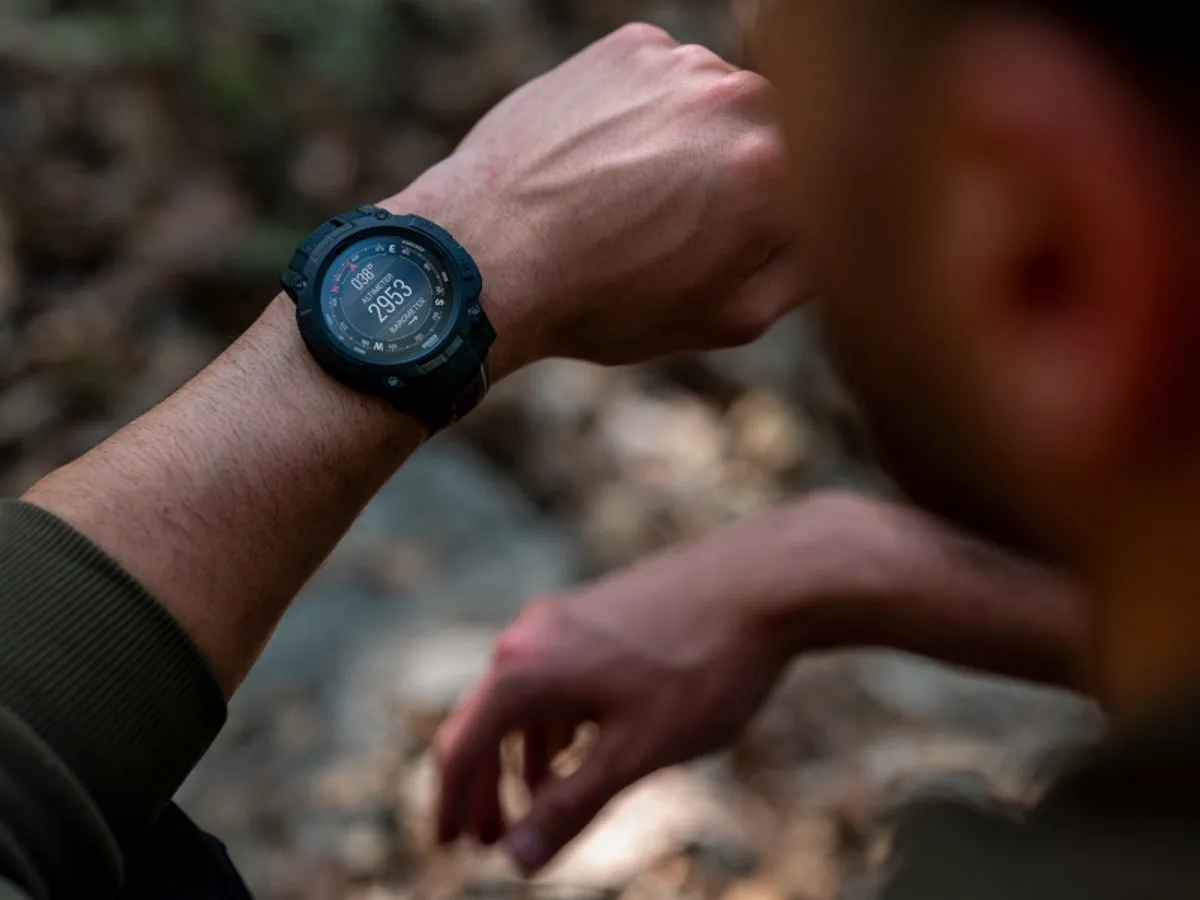 Garmin Instinct 3 Tactical 50mm AMOLED - Zwart - afbeelding 6 van 6