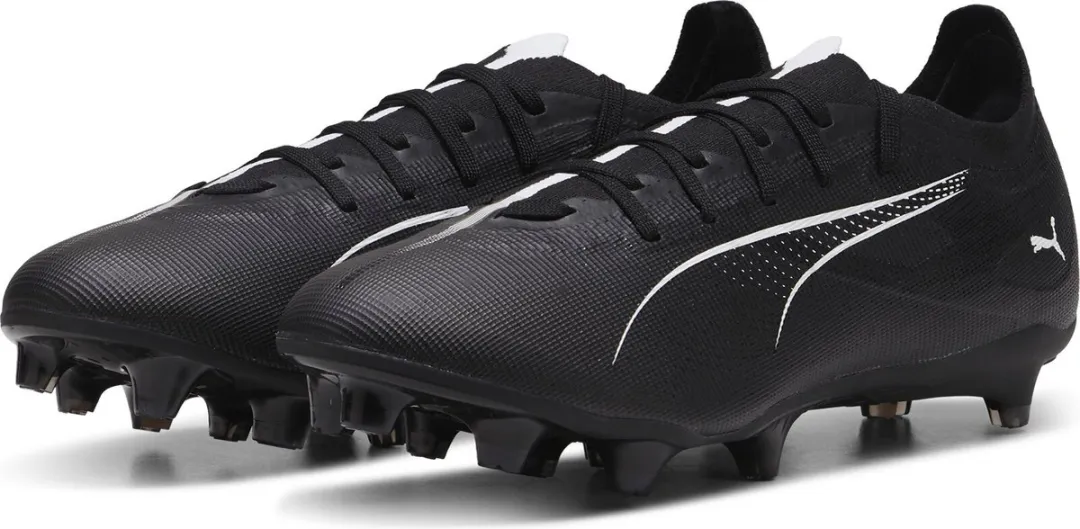 PUMA ULTRA 5 MATCH FG Sportschoenen - 42 - Zwart/Wit