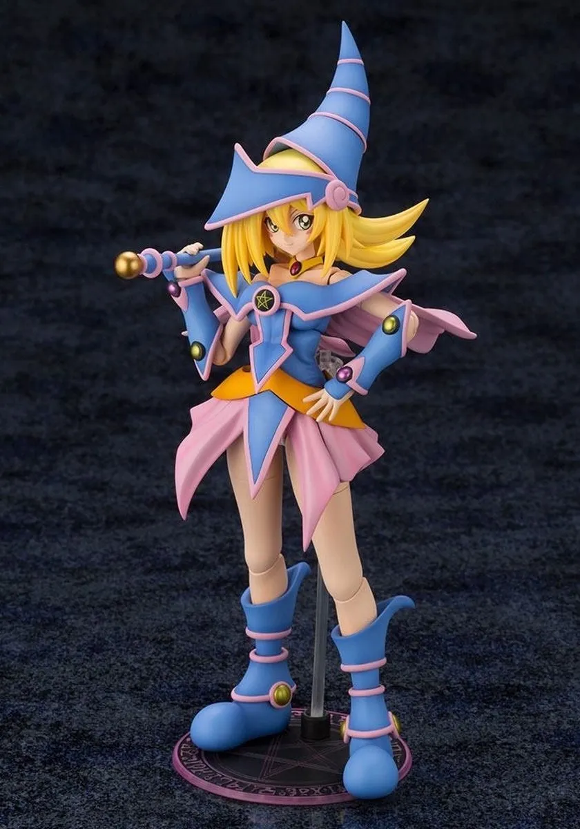 Kotobukiya Yu-Gi-Oh! Crossframe Girl Plastic Model Kit - 18cm