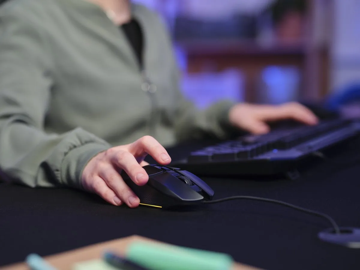 Trust GXT 109 Felox Gaming Muis 6400 DPI - Zwart - afbeelding 6 van 6