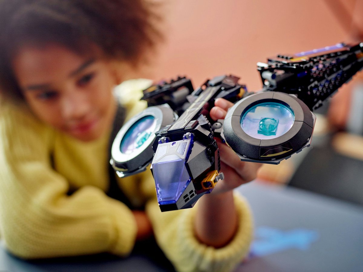 LEGO Marvel Black Panther Shuri's Sunbird - 76211