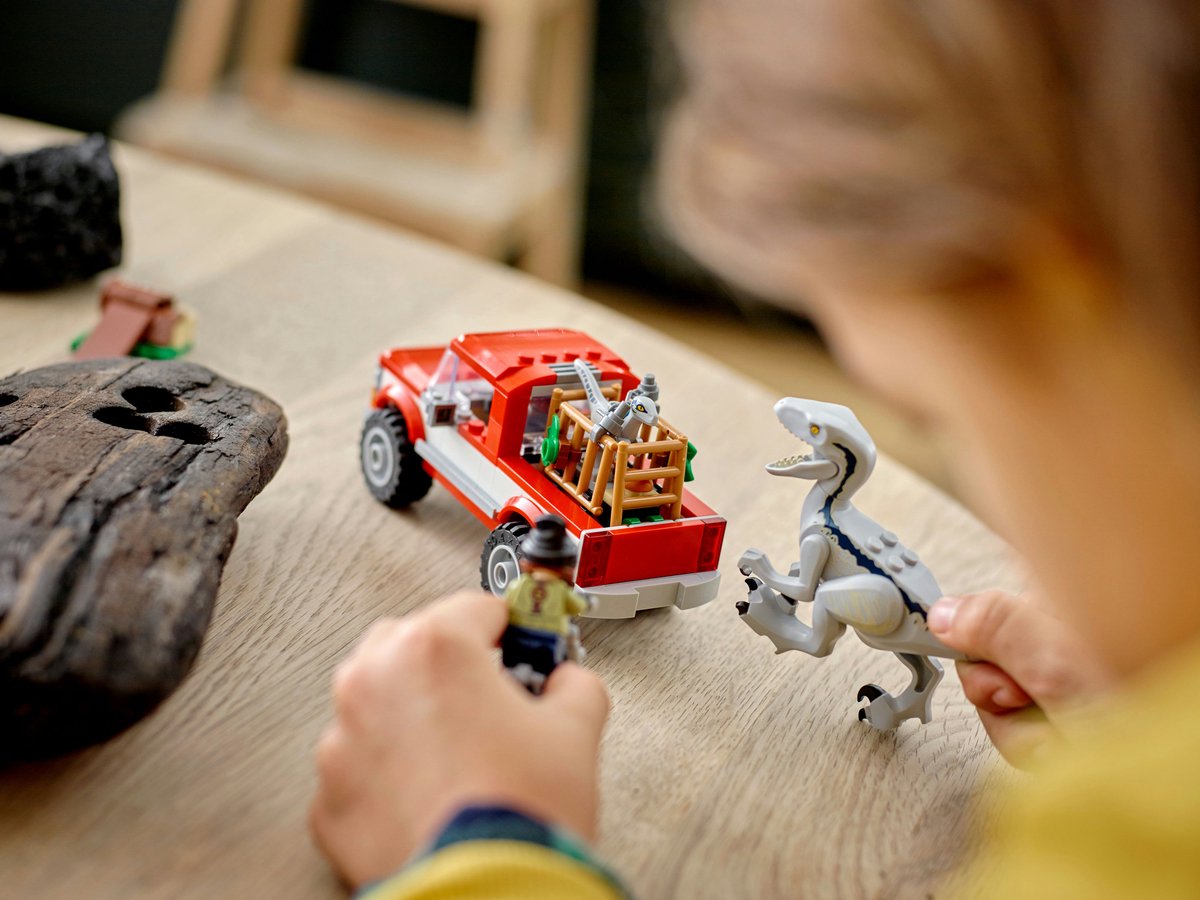 LEGO Jurassic World Blue & Beta Velociraptorvangst - 76946