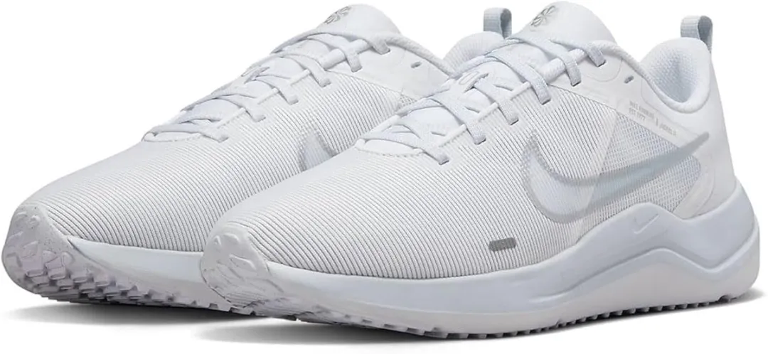Nike Downshifter 12 DD9294-100 - Hardloopschoenen - Maat 42 - Wit
