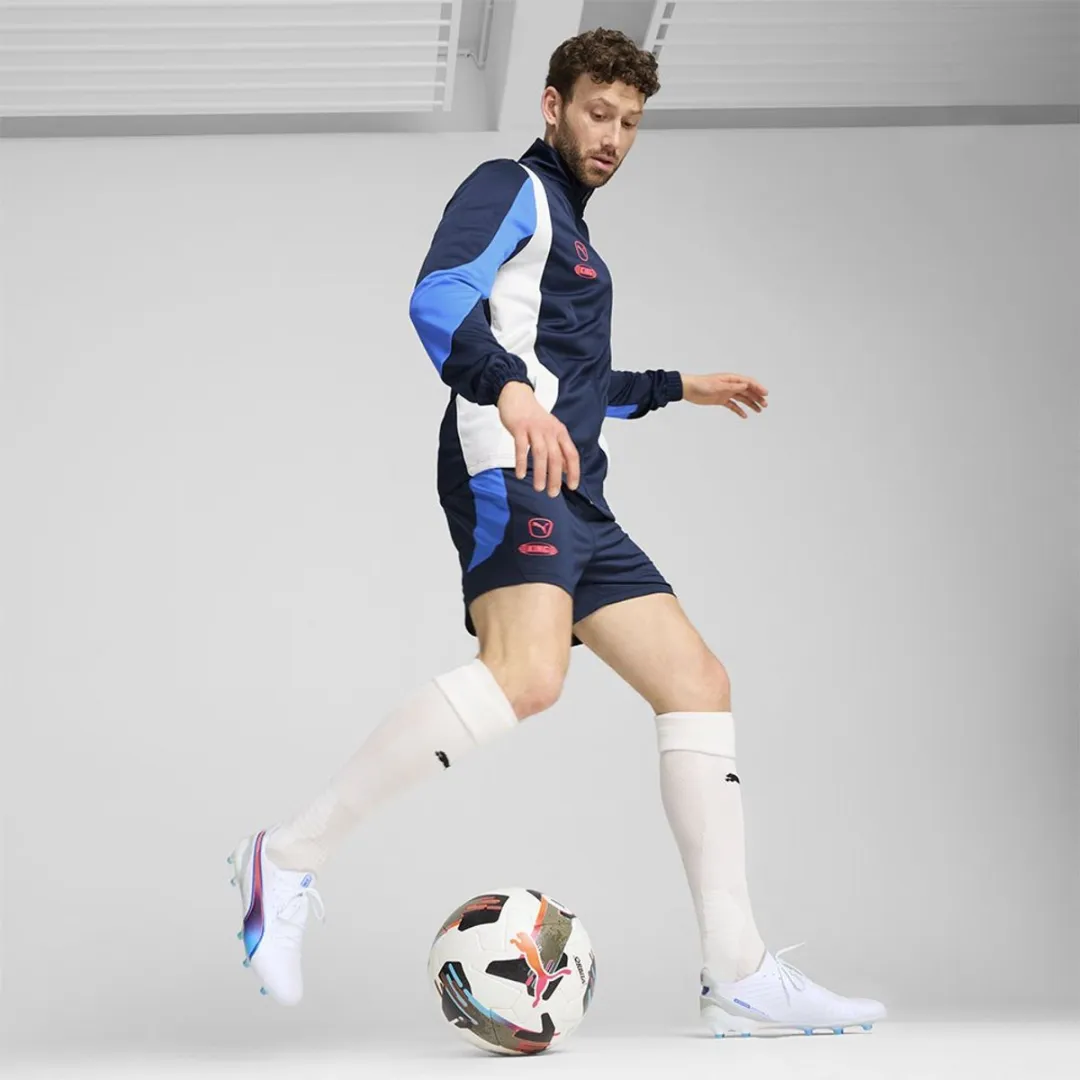 PUMA King Ultimate FG/AG Voetbalschoenen 45 - Wit