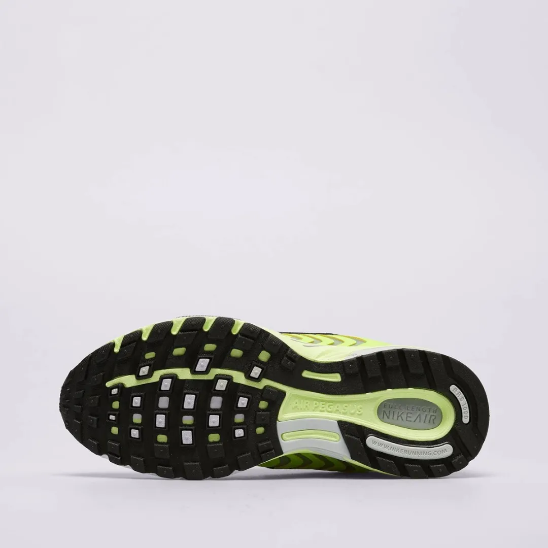 Nike Air Max Pegasus 2005 HQ1675-700 - Dames - 37.5 - Volt/Metallic Silver-Black
