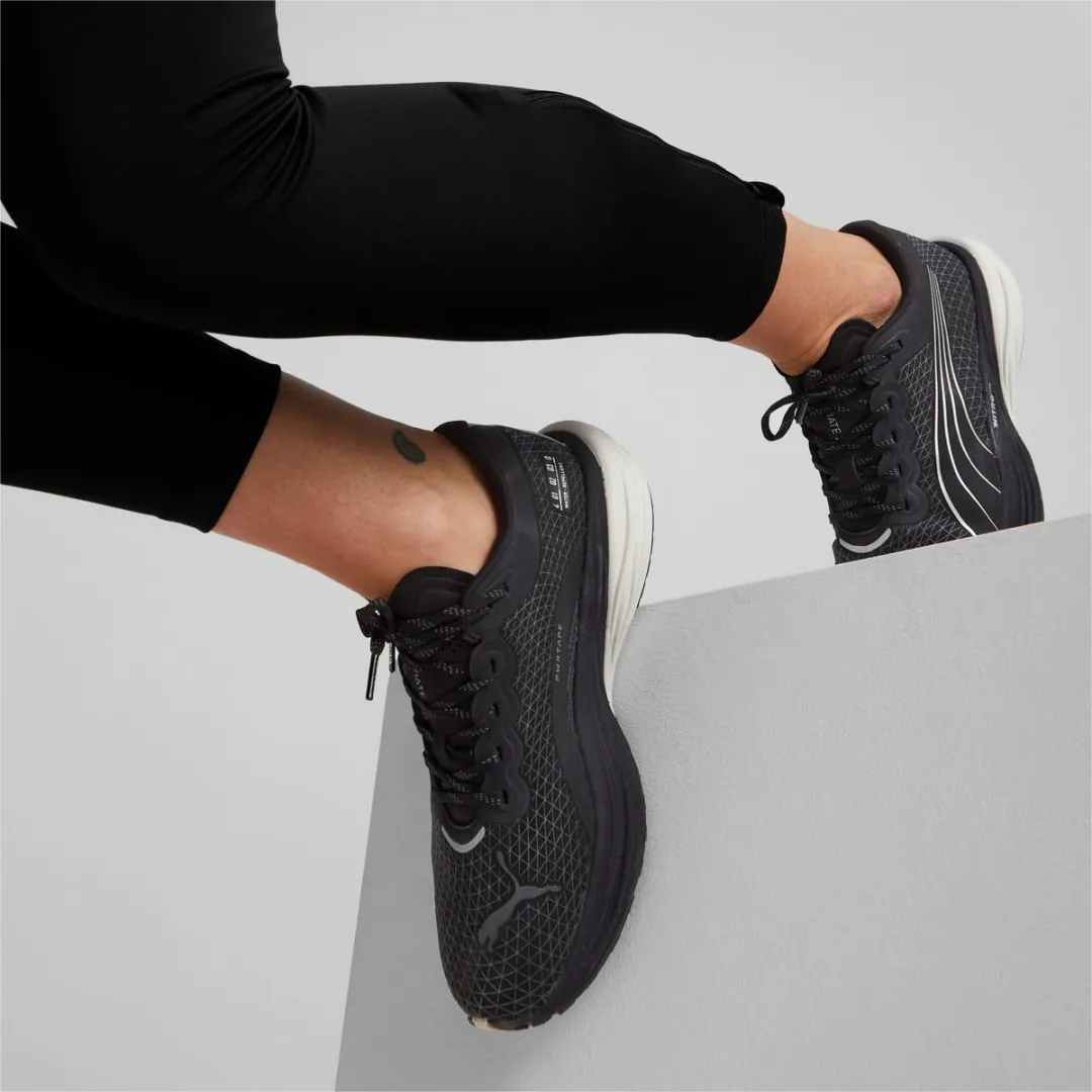 PUMA 376857_01_37 Sportschoen - 37 - Zwart/Metallic Silver