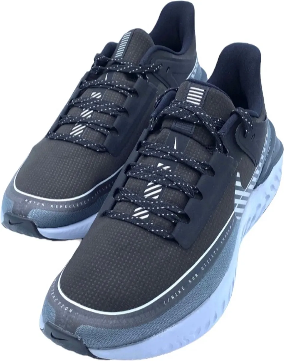 Nike Legend React 2 Shield BQ3383-001 - Schoen 39 - Zwart