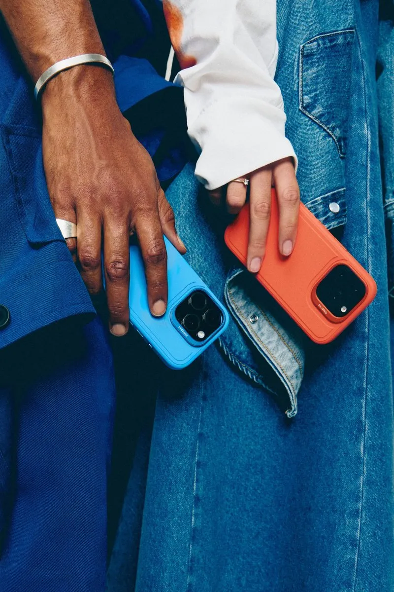 Decoded Siliconen Hoesje iPhone 16 Plus - Tangerine Oranje