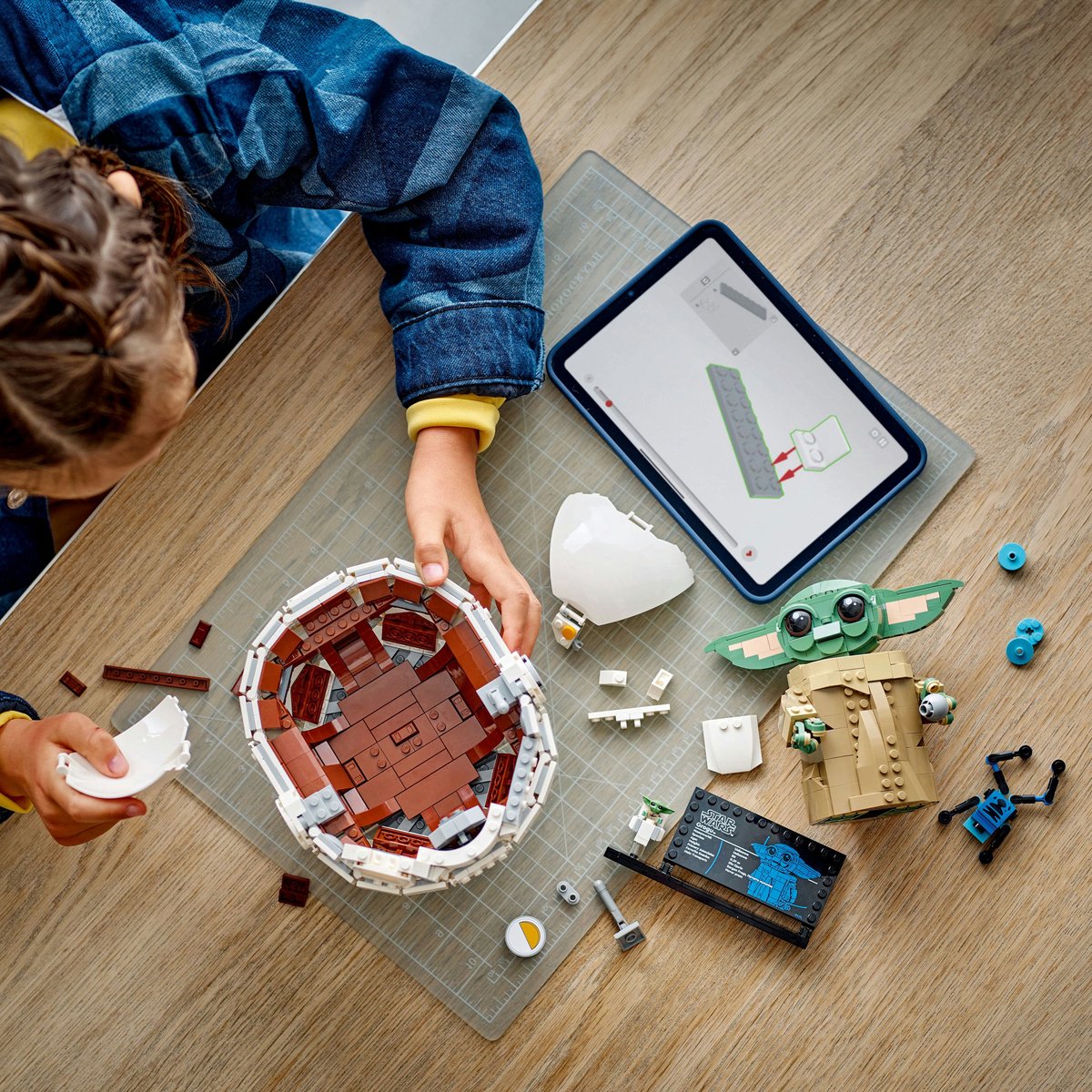 LEGO Star Wars: The Mandalorian™ Grogu™ met zweefkinderwagen 75403