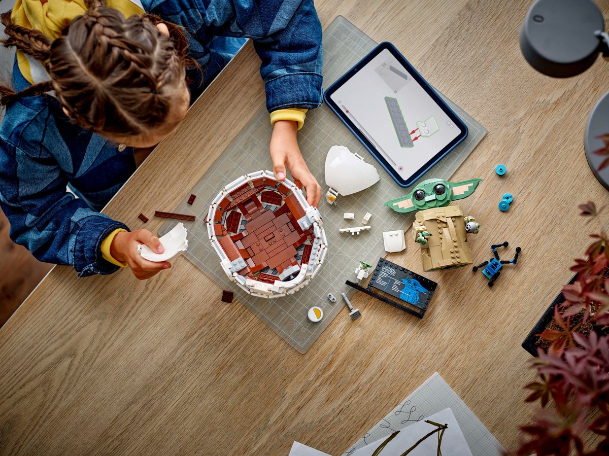 LEGO Star Wars: The Mandalorian™ Grogu™ met zweefkinderwagen 75403