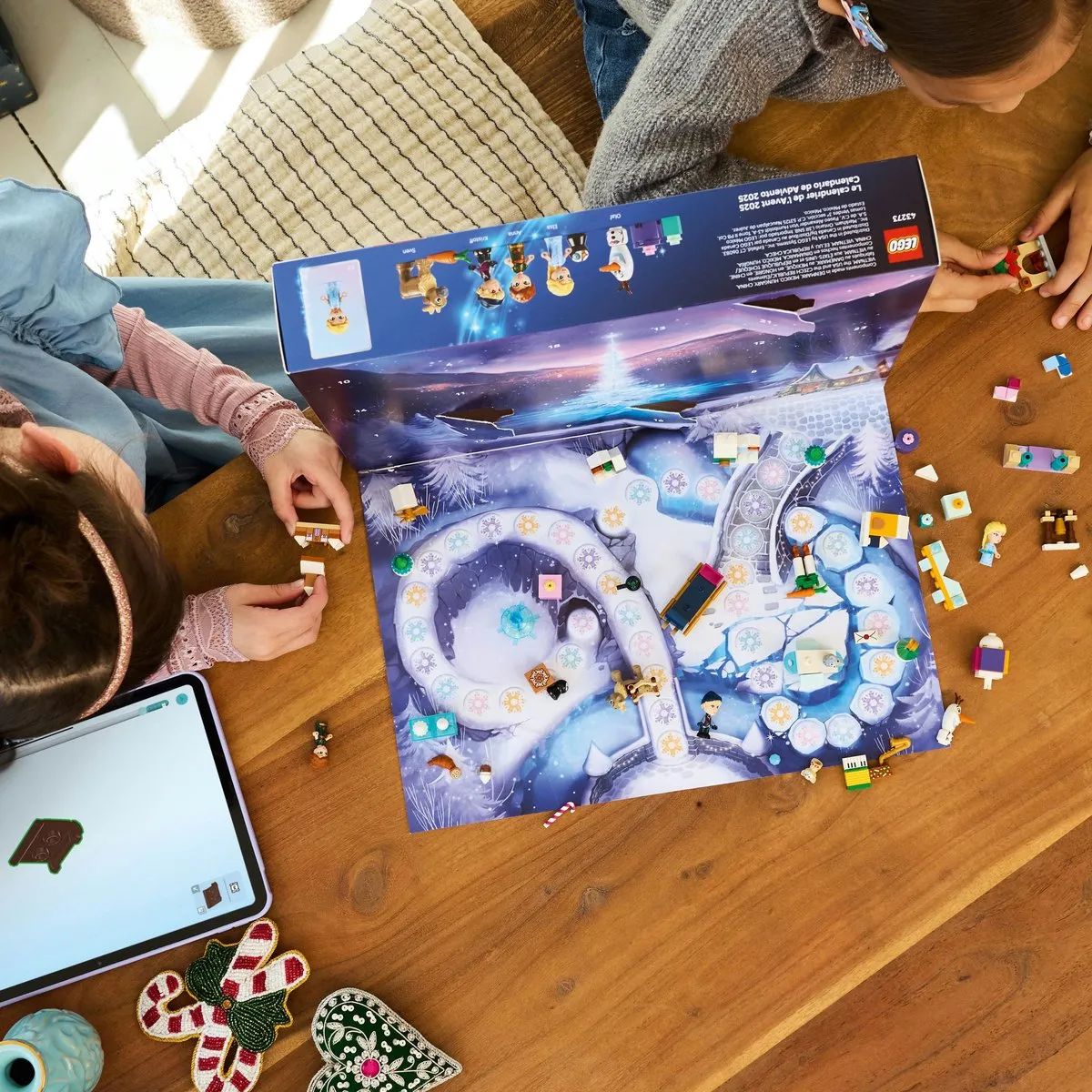 LEGO Disney Frozen Adventskalender 2025 43273 - 231 Stuks - Multicolor