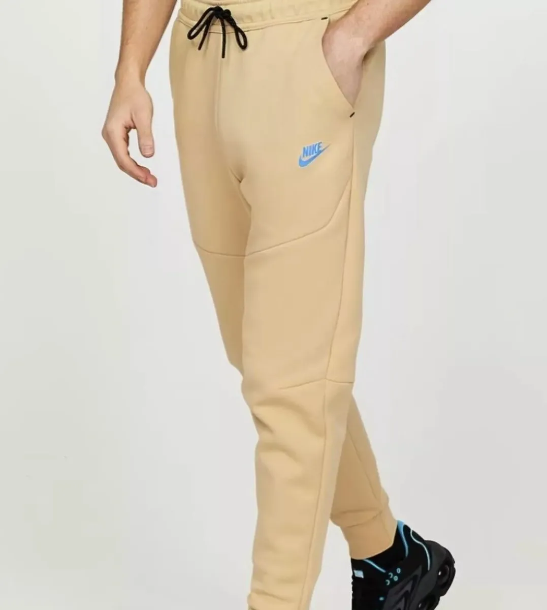 Nike Tech Fleece Joggingbroek DV0538-252 - XL - Geel