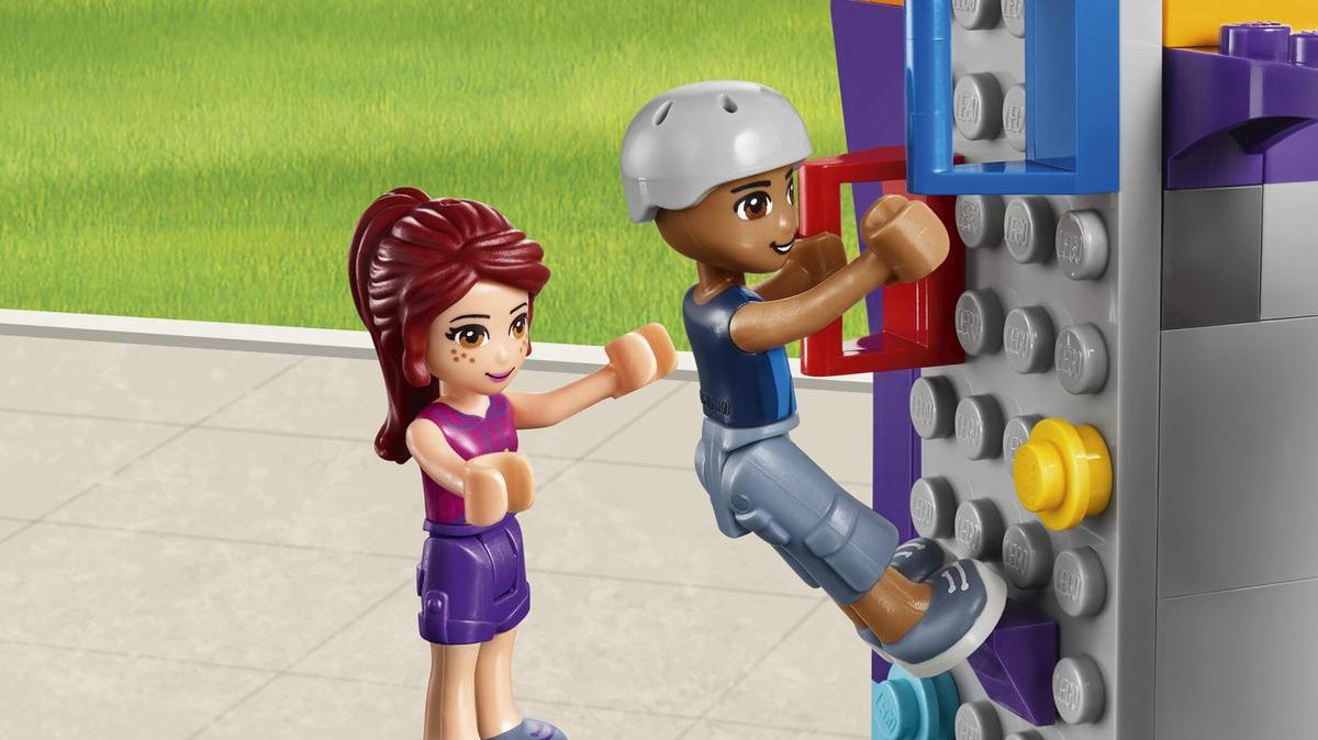 LEGO Friends Heartlake Sporthal - 41312
