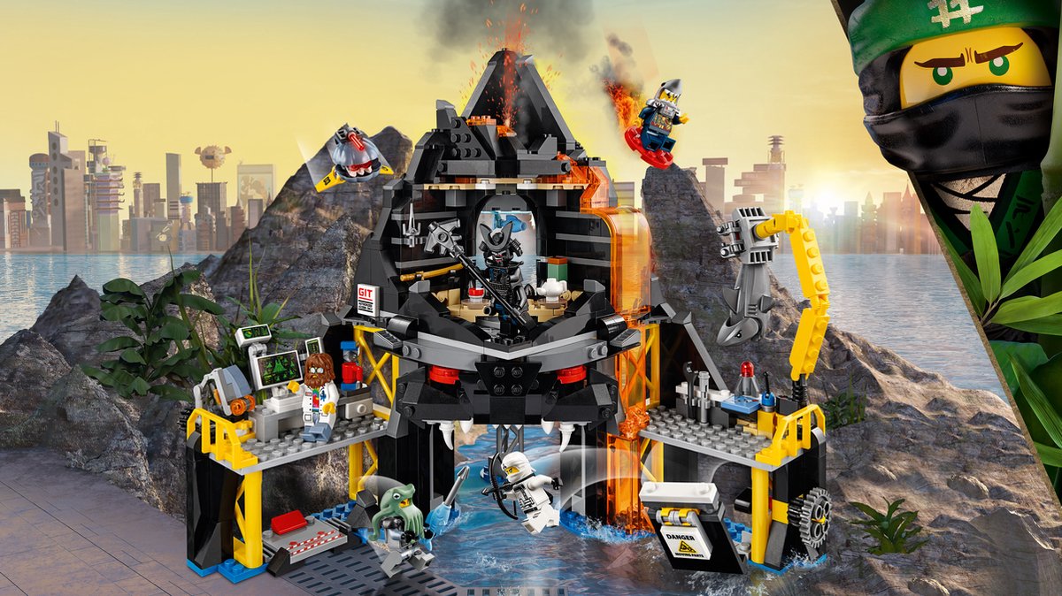 LEGO NINJAGO Movie Garmadon's Vulkaanbasis - 70631