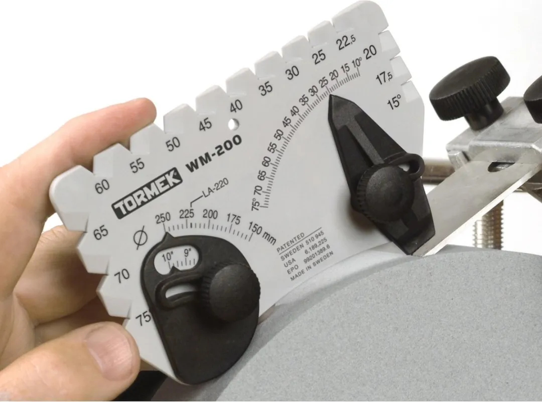Tormek Hoekinstelmal – Precisie Slijpen – Instelbaar 10°-75° – Magnetisch – Geschikt voor Diverse Slijpwielen
