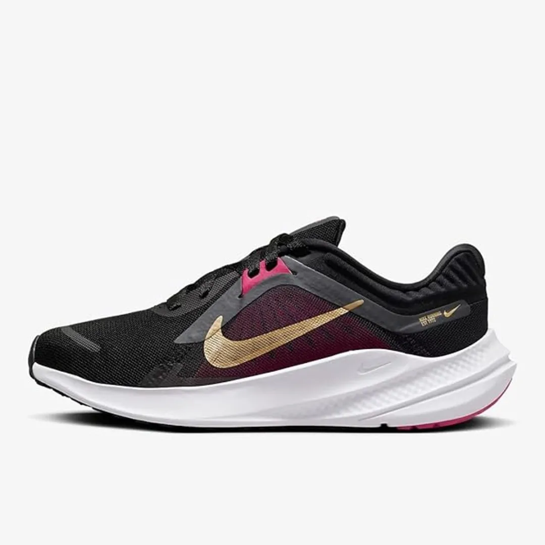 Nike Quest 5 Sportschoen - Zwart/Paars - 39