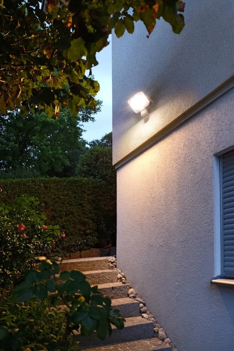 Brennenstuhl AL 2050 LED Buitenlamp 20W - Bewegingsmelder IP44