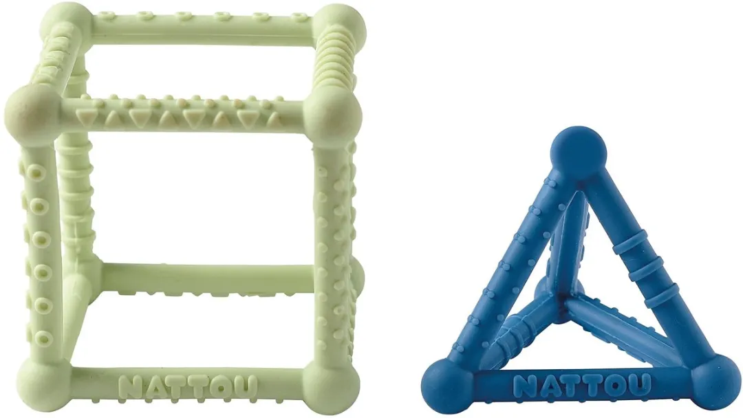 Nattou Kubus Silicone Speelgoed 10cm - Karamel