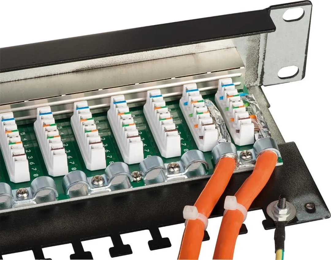 Lindy 25990 Patch Paneel 1U - Zwart