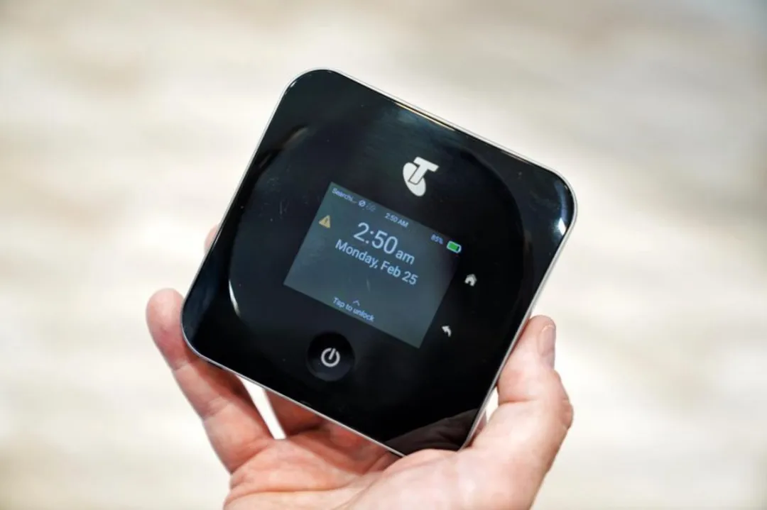 Netgear Nighthawk M2 MR2100 Mifi Router 4G+ WiFi 5 - Zwart