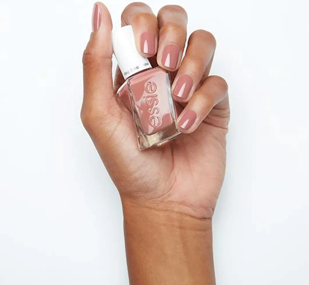 Essie Gel Couture Nagellak 513 Walk The Hemline - 13.5ml