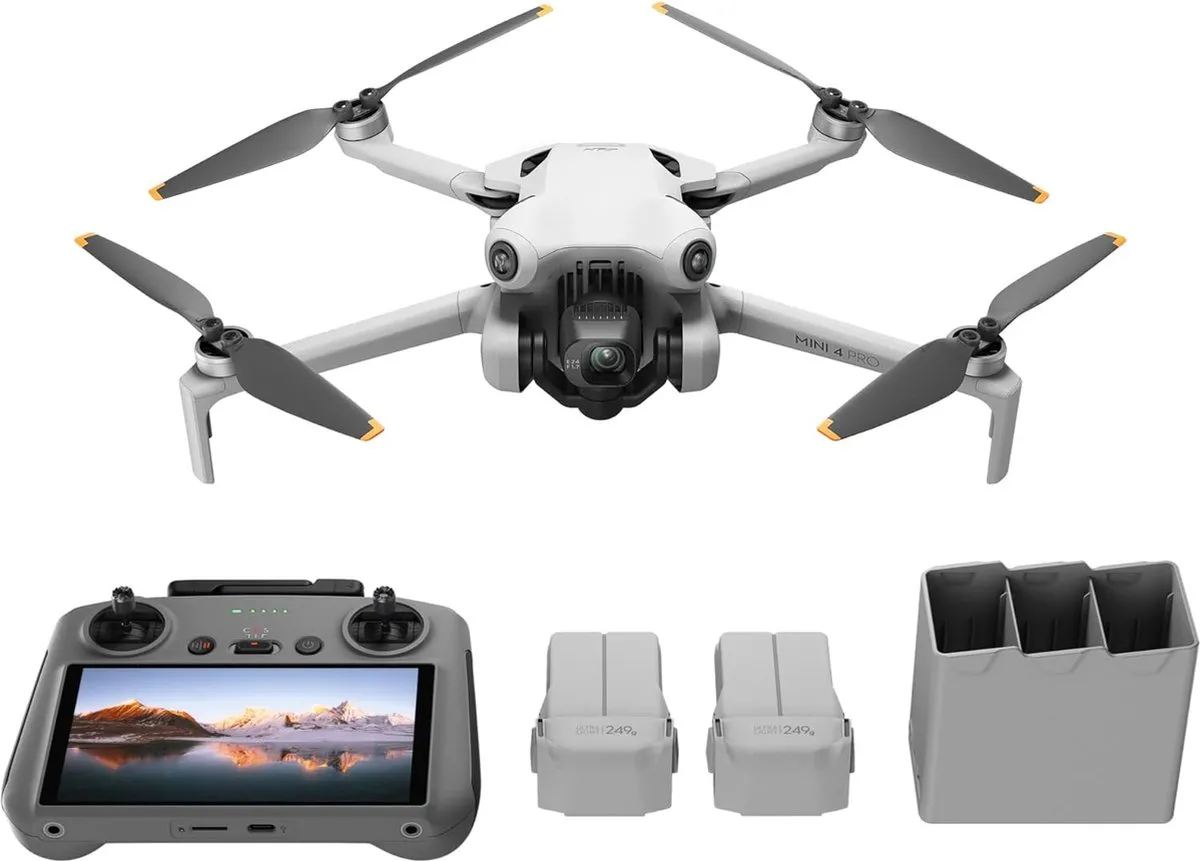 DJI Mini 4 Pro Fly More Combo RC331 Smart Controller - Grijs
