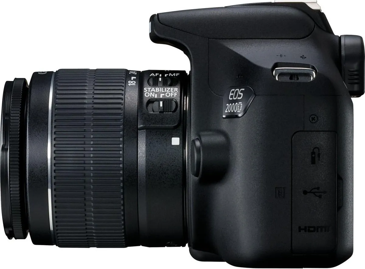Canon EOS 2000D Spiegelreflexcamera Kit 2728C054 - Zwart