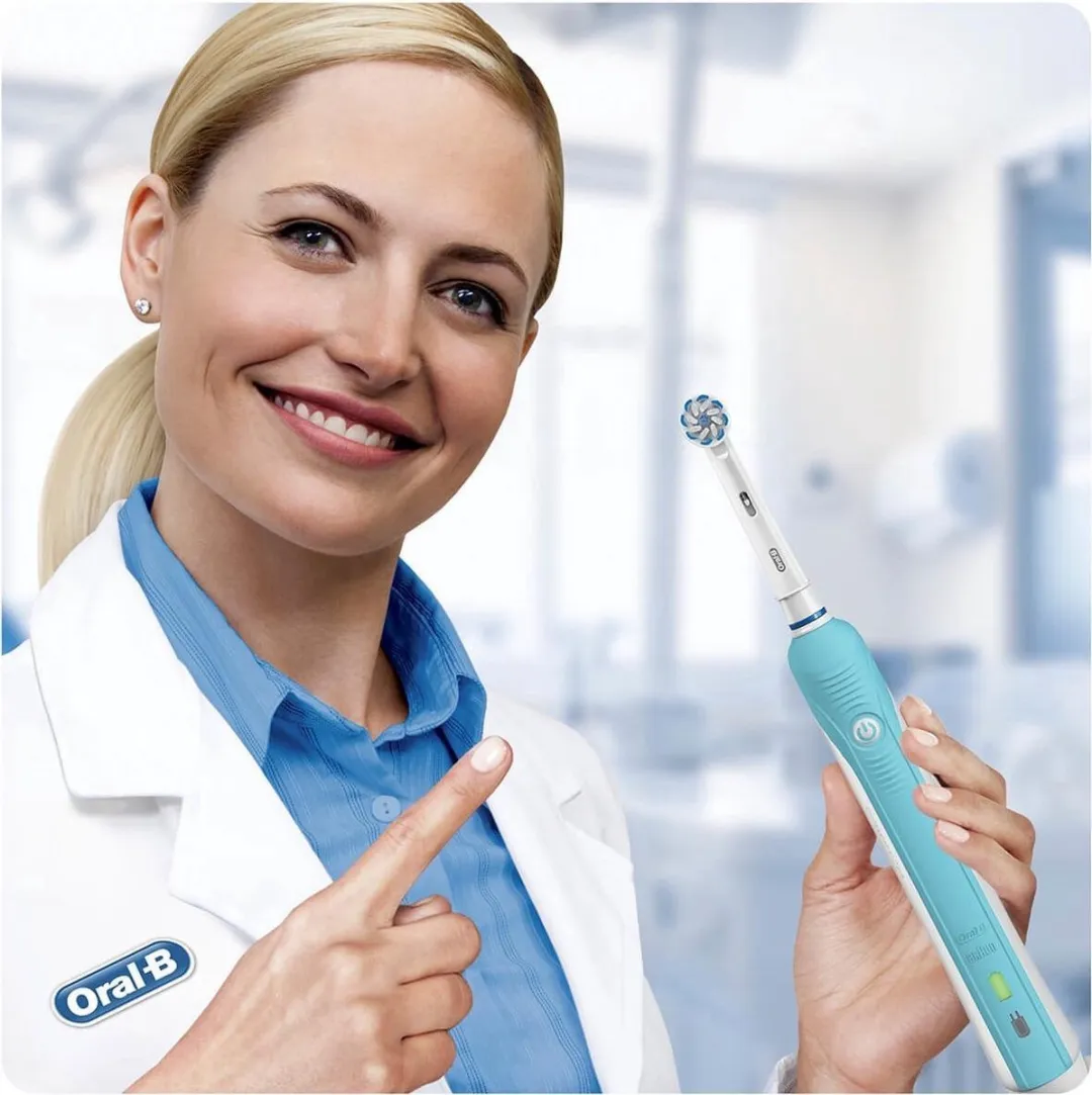 Braun Oral-B Pro 500 3D Cross Action Tandenborstel - Turkoois/Wit