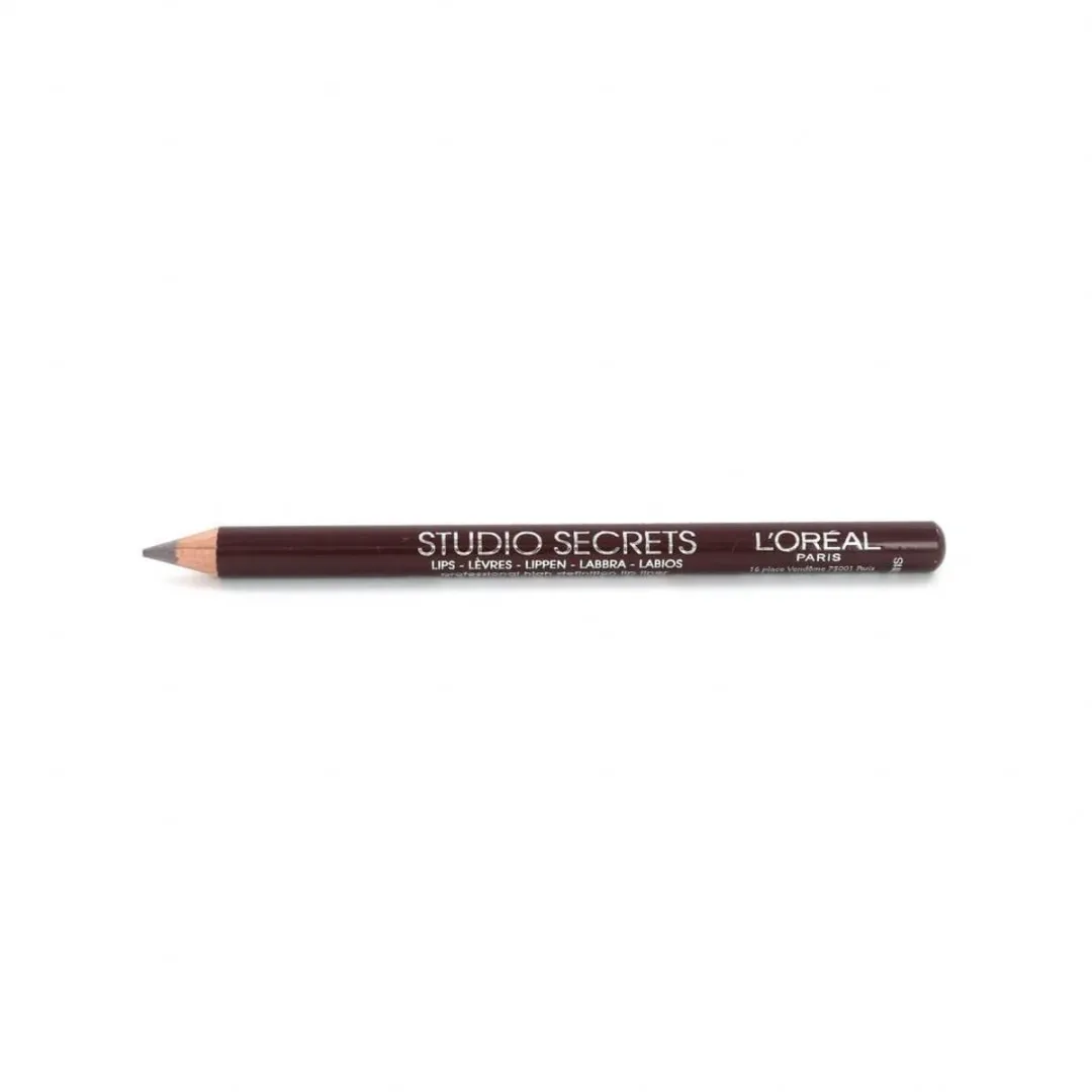 L'Oréal Studio Secrets Lipliner 041 Plum - 1.6g
