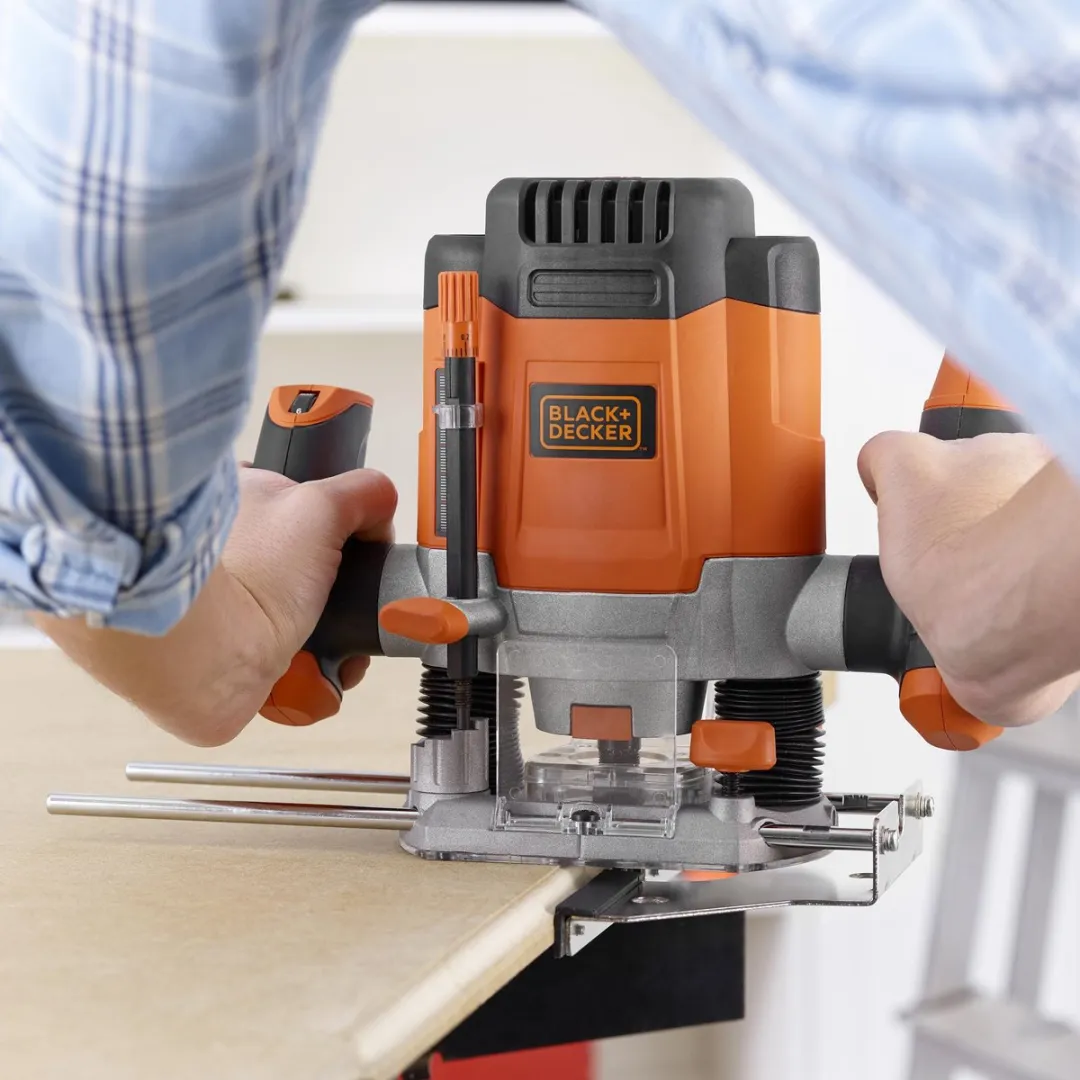 BLACK+DECKER KW1200EKA-QS 1200W Bovenfrees - Oranje