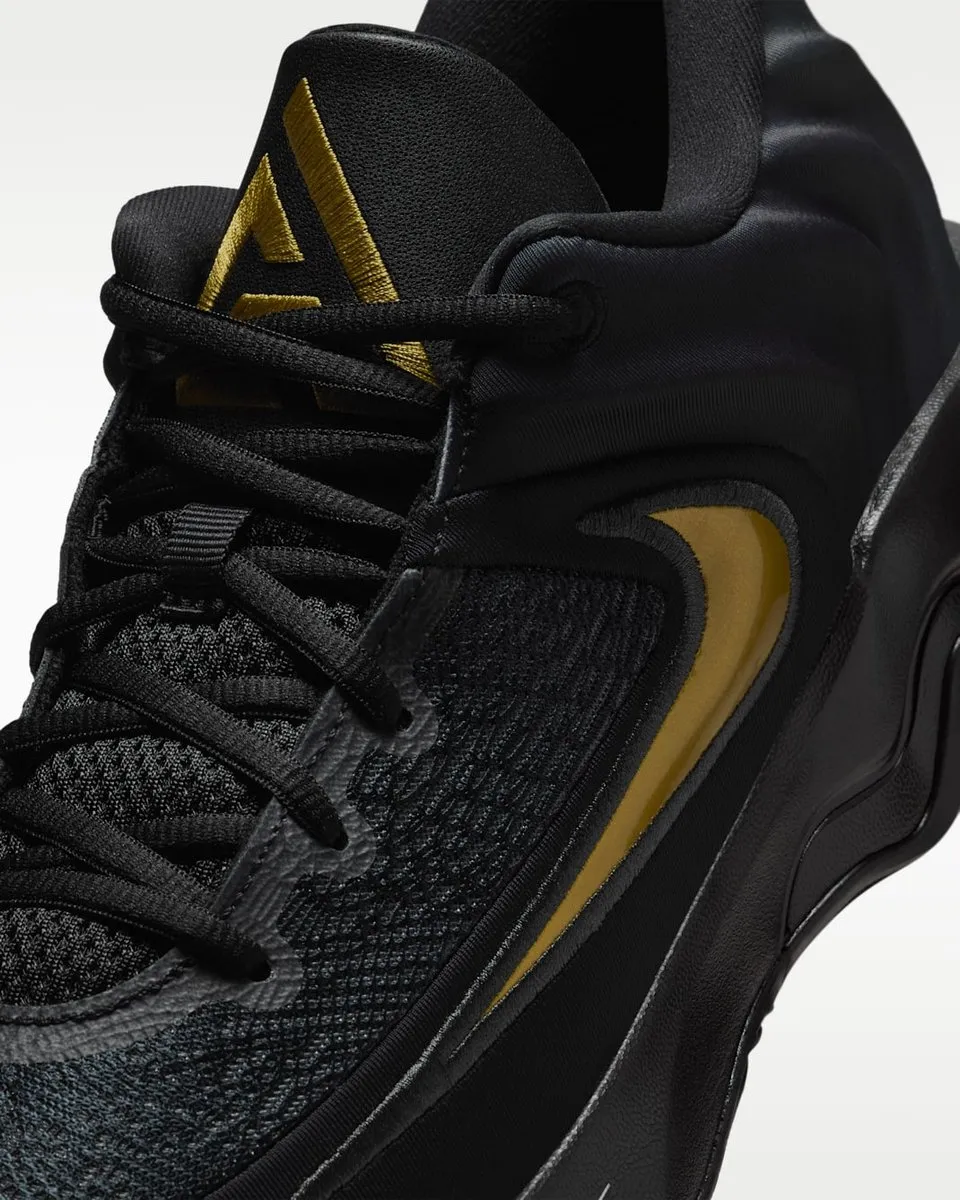 Nike Giannis Immortality 4 Basketbalschoenen - Zwart/Goud