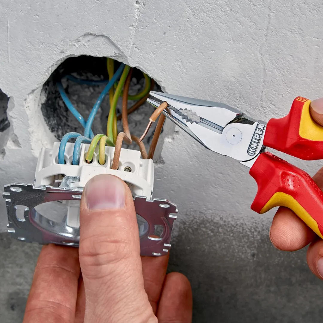 Knipex Combinatietang met naald en bevestigingsoog - Verchroomd