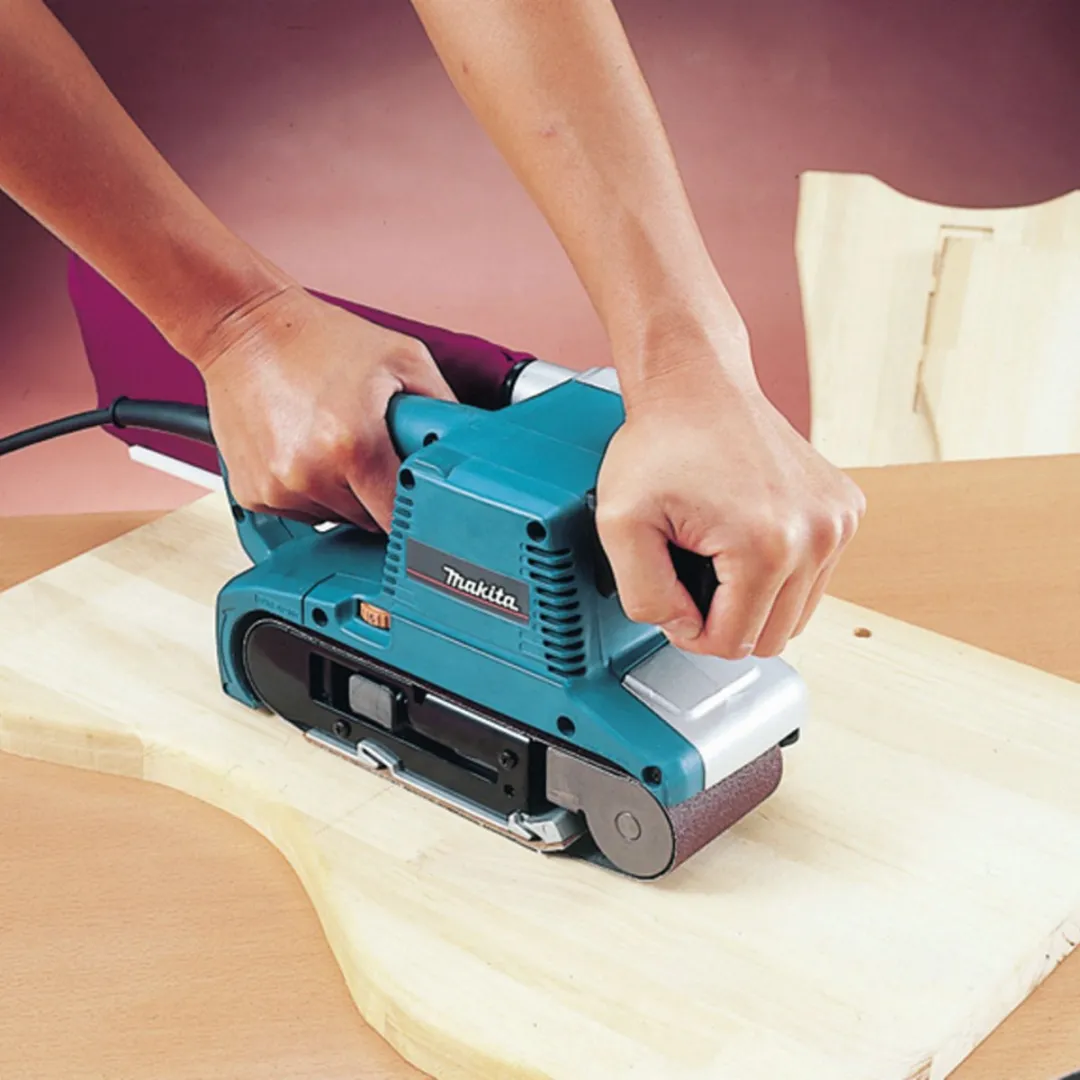 Makita 9903J Bandschuurmachine 1010W - 76mm
