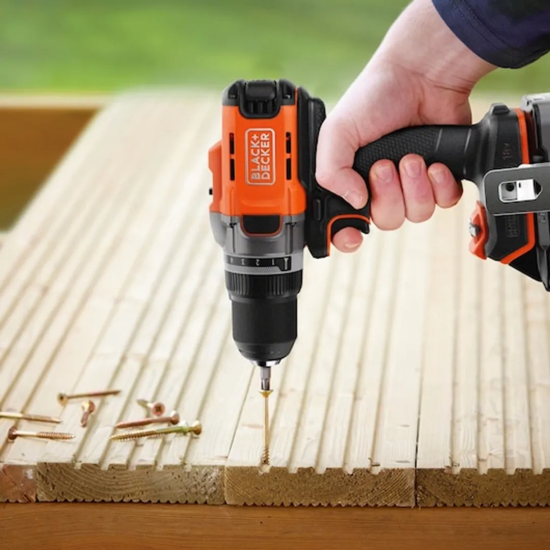 BLACK+DECKER BCD382D2XK-QW Accu-boorschroevendraaier 18V - 2x 2,0Ah
