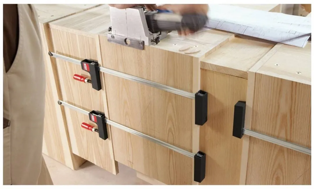 Bessey UK100 UniKlamp Corpusklem - 1000mm