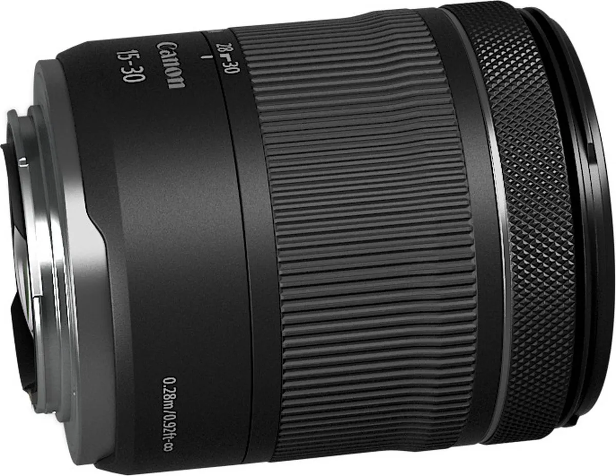 Canon RF 15-30mm f/4.5-6.3 IS STM Groothoeklens - 67mm - Zwart
