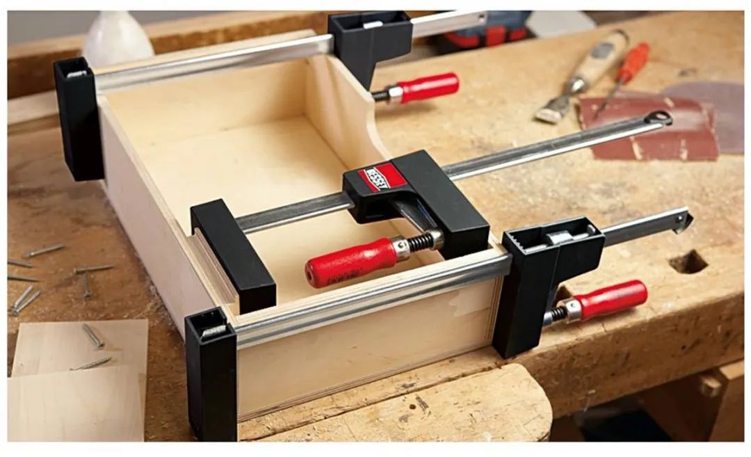 Bessey UK80 UniKlamp Corpusklem - 800mm Spanbreedte