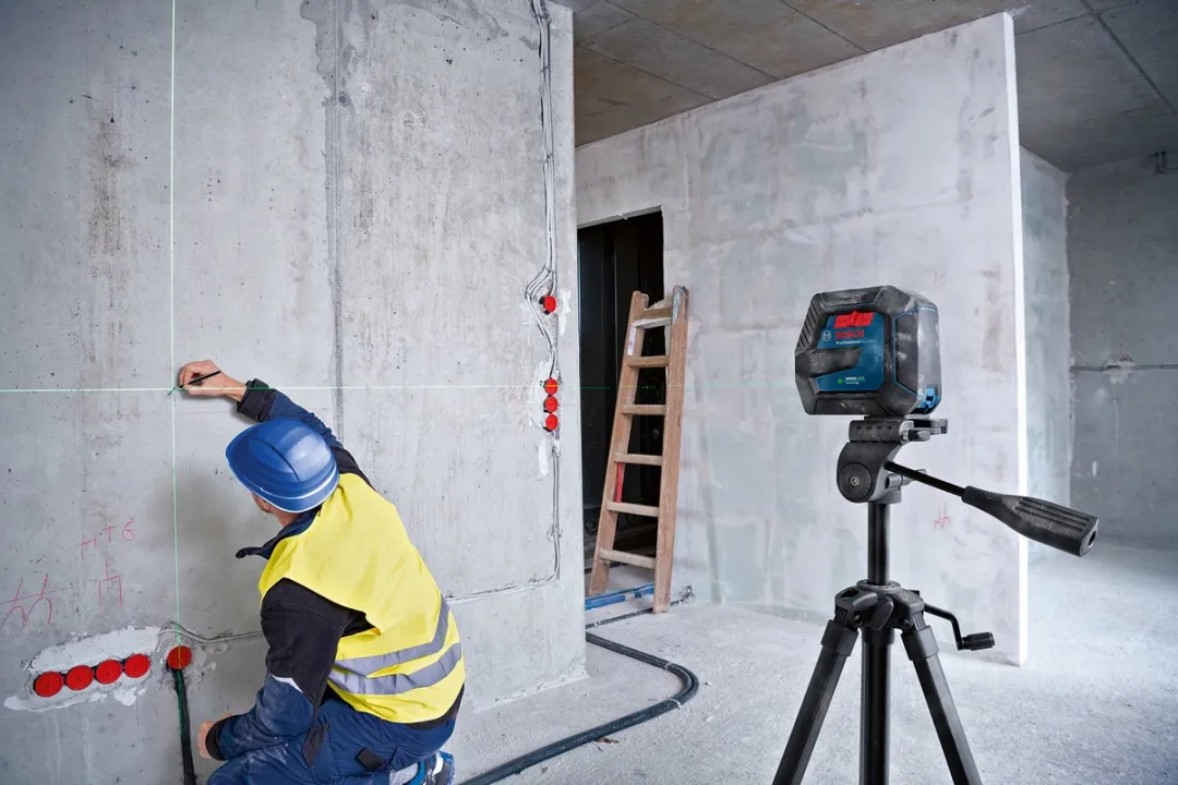 Bosch Professional GLL 2-15 G Groene Kruislijnlaser - 4x AA - afbeelding 6 van 6