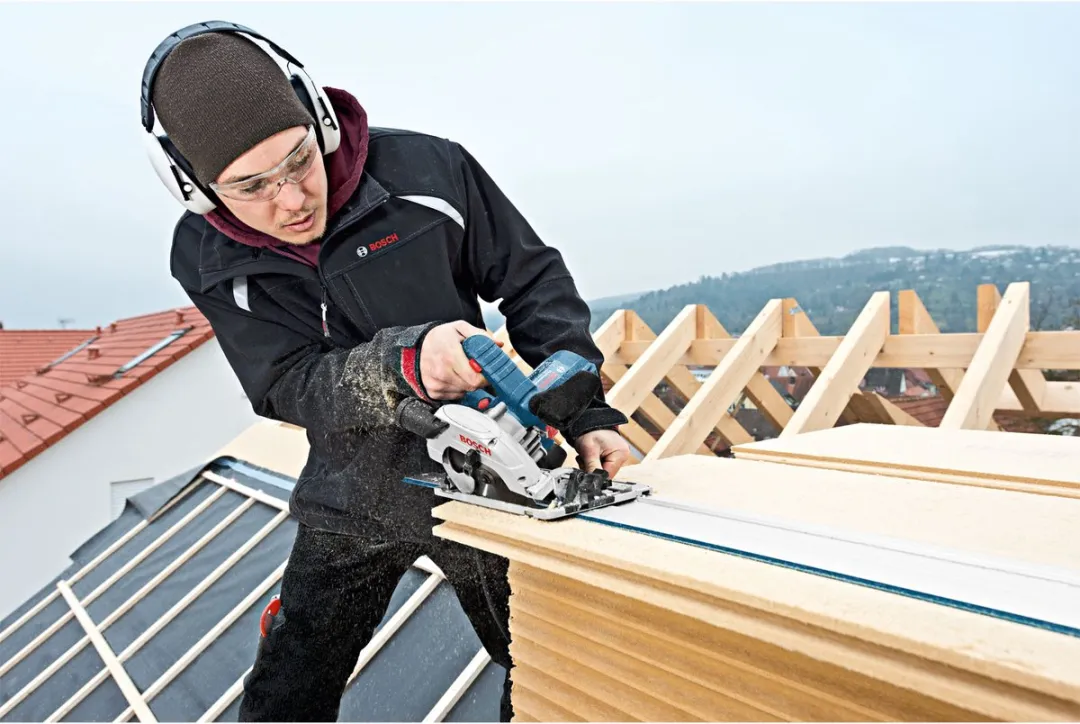 Bosch Professional GKS 55+ GCE Handcirkelzaag 165mm - 1350W