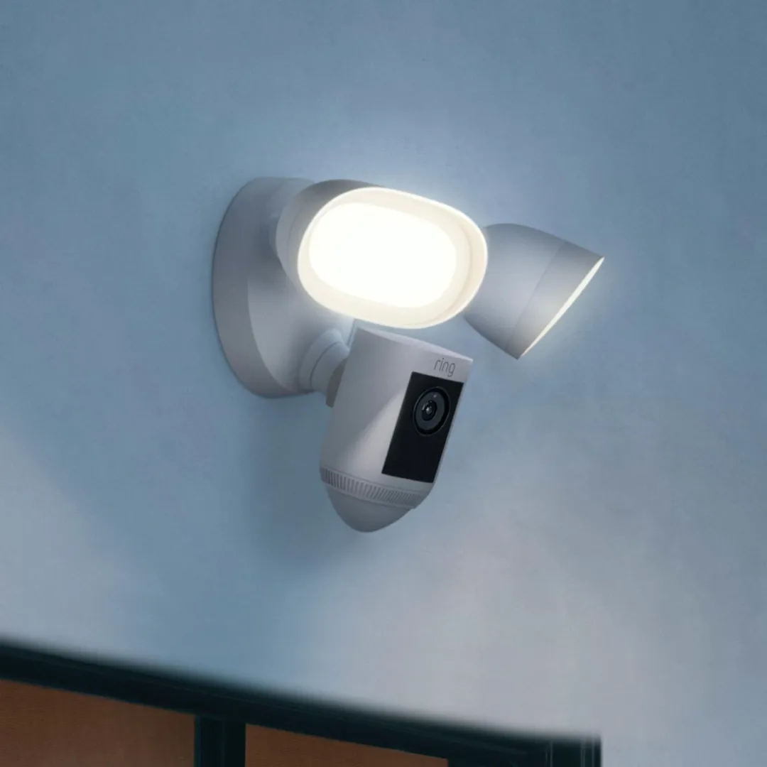 Ring Floodlight Cam Pro Wired IP-camera - Wit