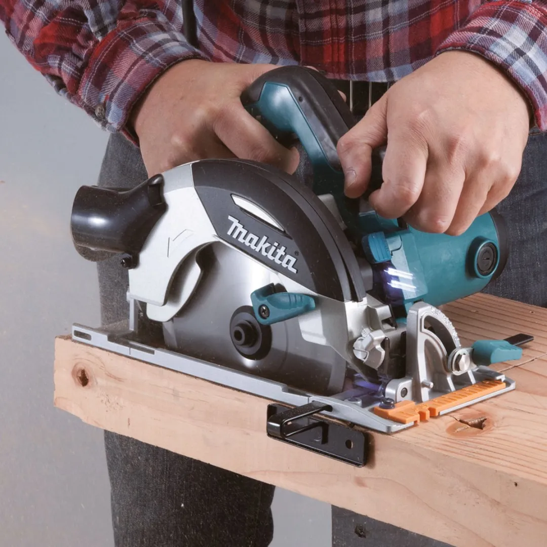 Makita HS6101J1 Handcirkelzaag 165mm 1.100W
